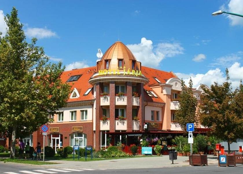 Hajdu-Bihar Hajduszoboszlo Exterior view