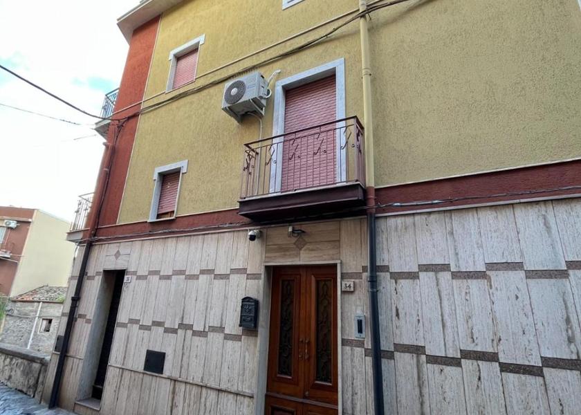 Sicily Bronte Exterior view