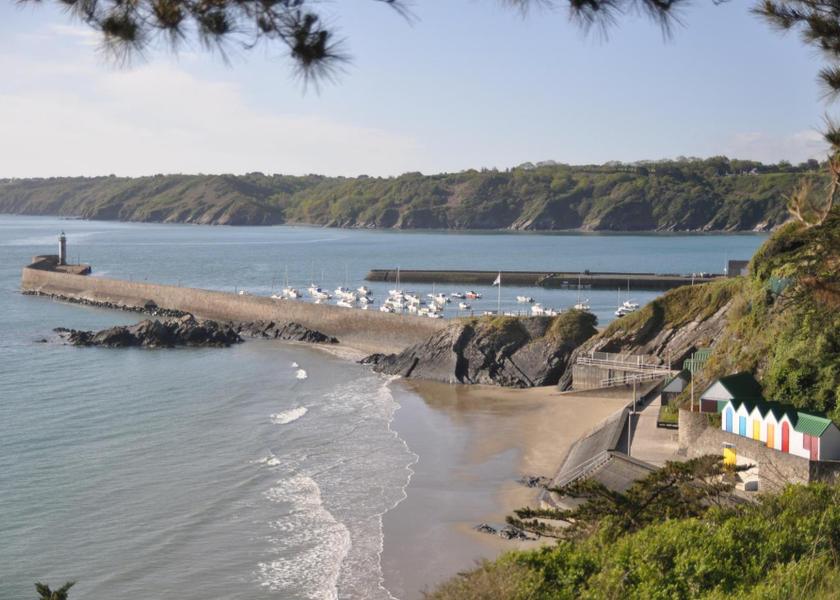 Brittany Binic-Etables-sur-Mer Surrounding environment