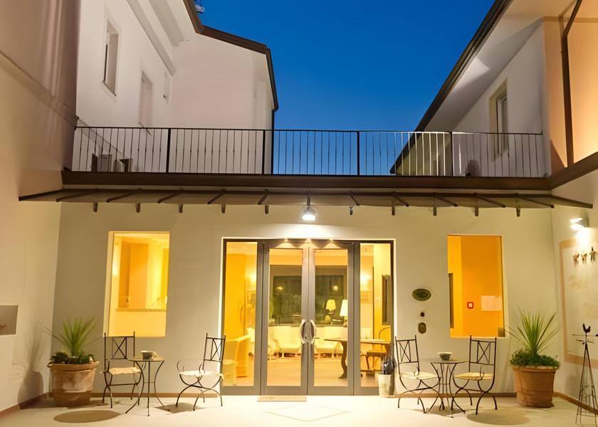 Tuscany Pietrasanta Exterior view