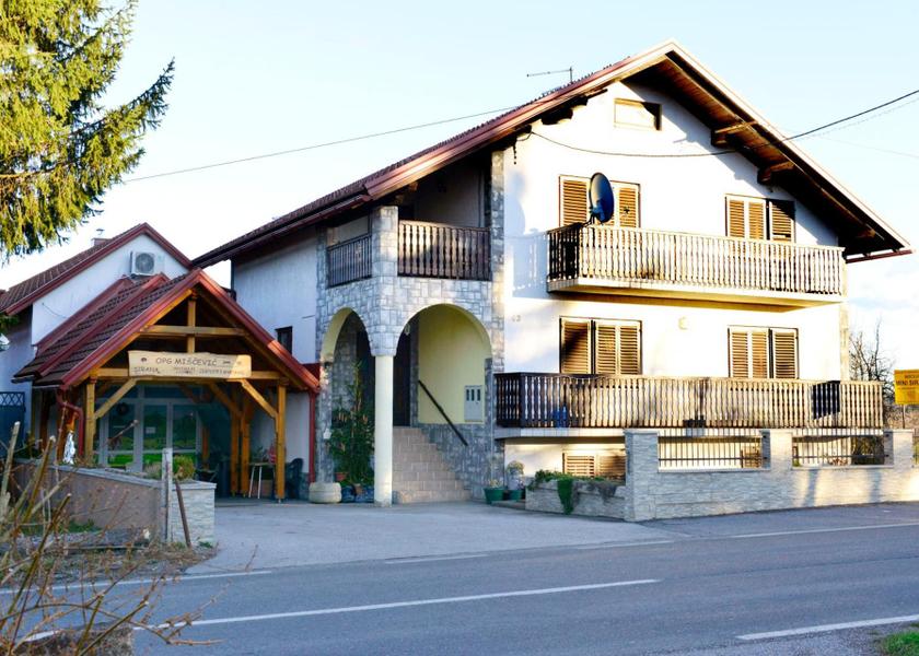 Karlovac Josipdol Exterior view
