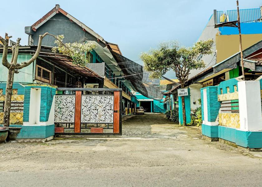 East Java Kediri Entrance