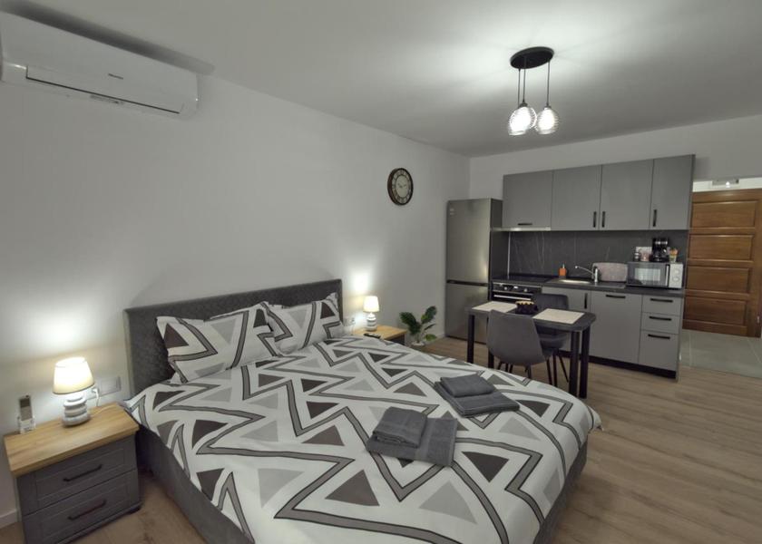 Sibiu Sibiu Studio Apartment with Balcony