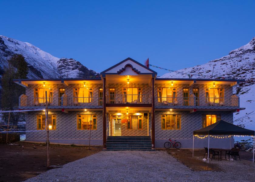 Himachal Pradesh Sissu Entrance