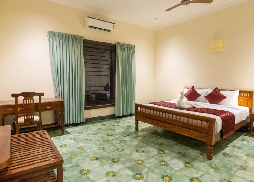Tamil Nadu Kumbakonam Suite Room