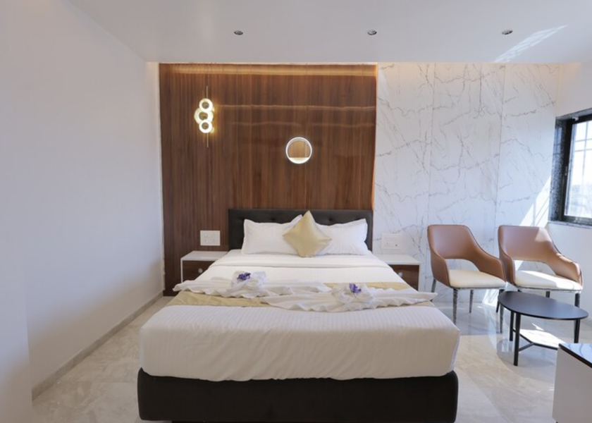 Maharashtra Kolhapur Deluxe Room Ac