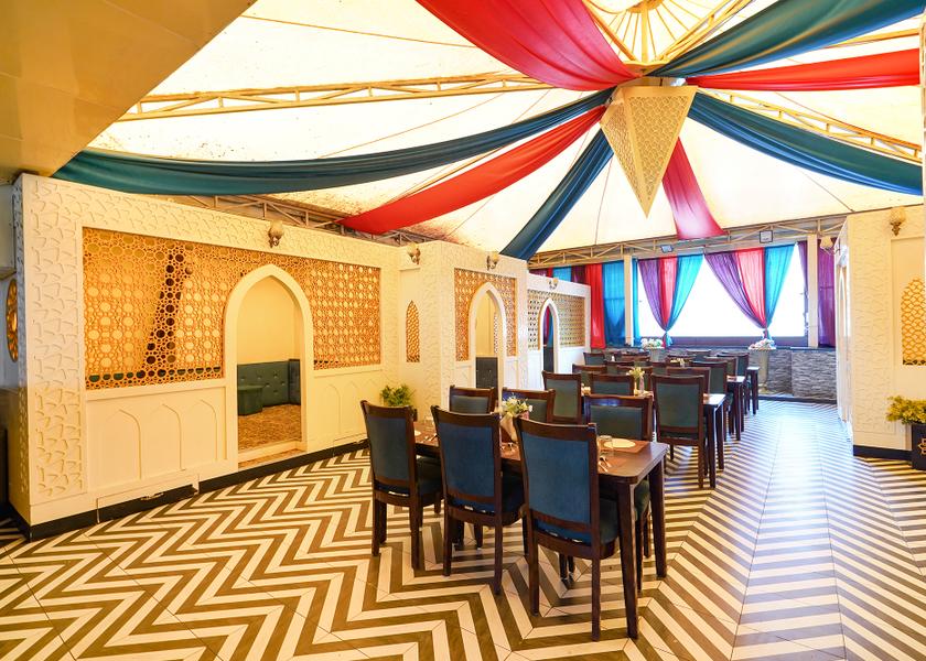 Madhya Pradesh Bhopal Family Dining