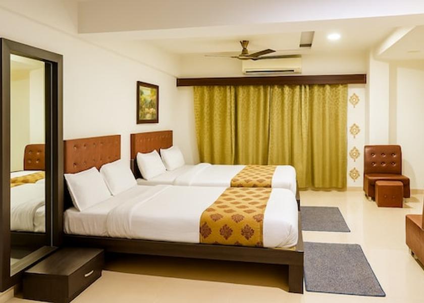 Gujarat Vapi Deluxe AC Room