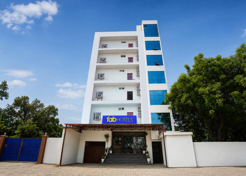 Uttar Pradesh Varanasi Facade