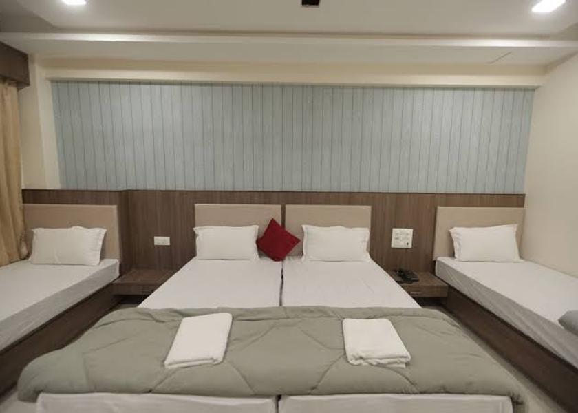 Gujarat Surat Family Room