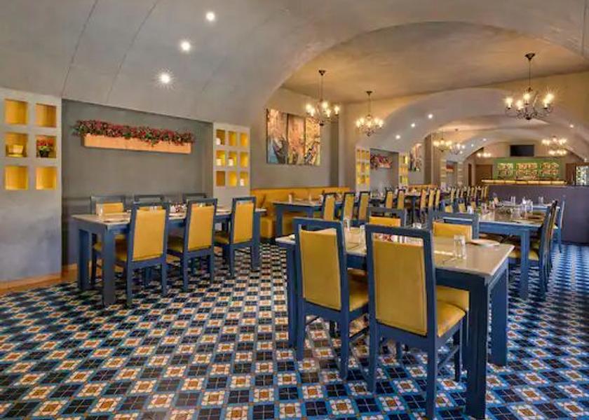 Gujarat Vadodara Food & Dining