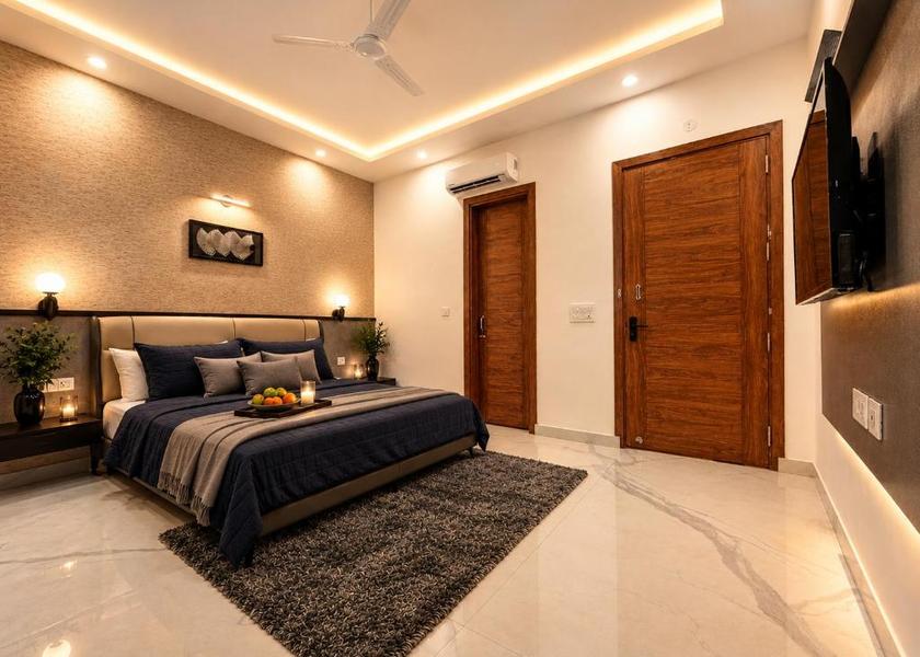 Uttar Pradesh Noida Signature Room
