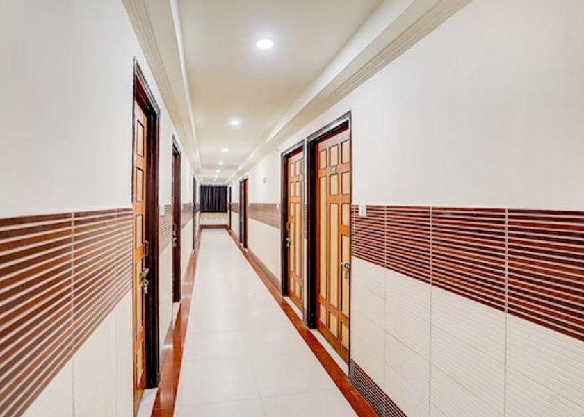 Uttar Pradesh Prayagraj Hotel Exterior