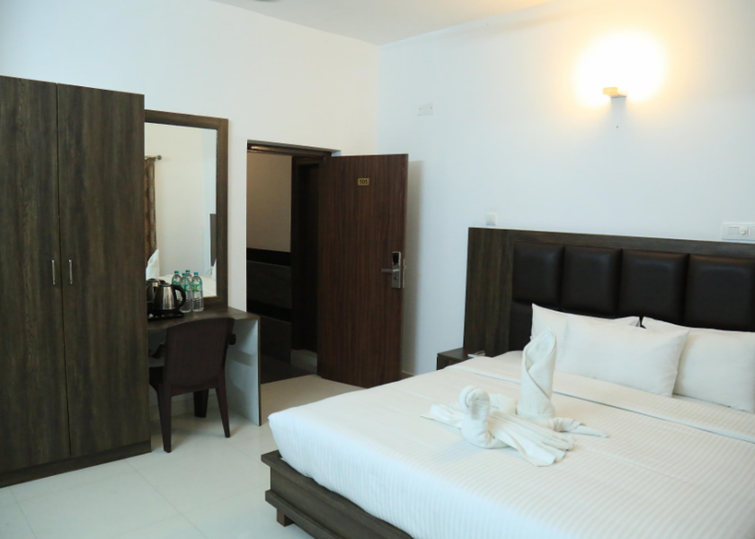 Tamil Nadu Vellore Executive Room AC