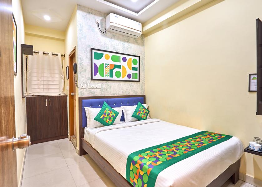 Karnataka Bangalore Economy Room 