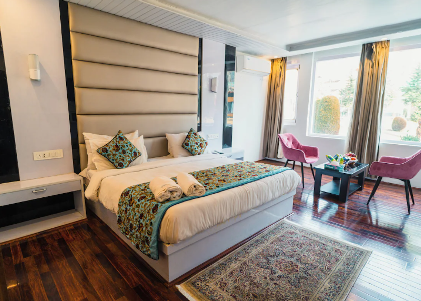 Jammu and Kashmir Pahalgam Premium Double Room