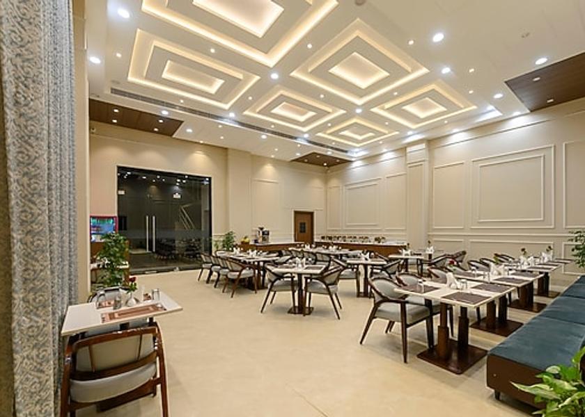 Uttar Pradesh Varanasi Hotel Exterior