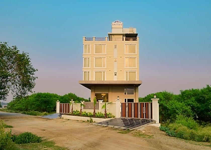Uttar Pradesh Varanasi Hotel Exterior