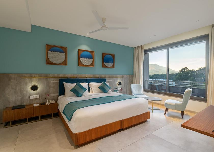Rajasthan Kumbhalgarh Deluxe Room with Mountain View