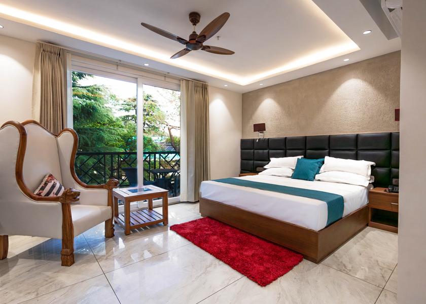 Himachal Pradesh Dharamshala Deluxe Room with Balcony