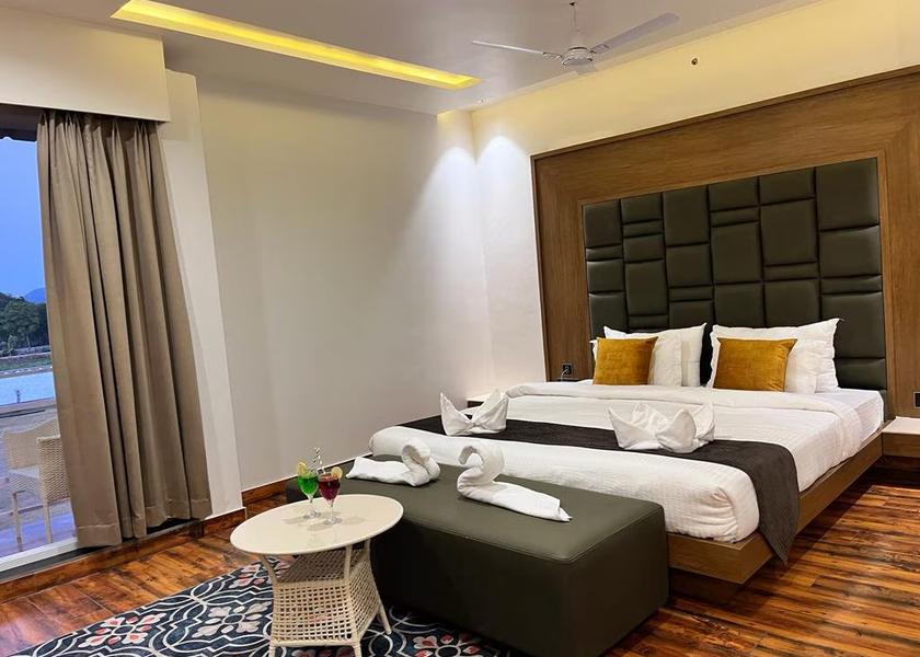 Rajasthan Chittorgarh Super Deluxe