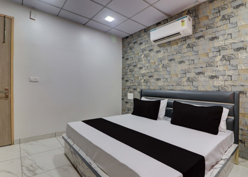 Haryana Hisar Deluxe Room