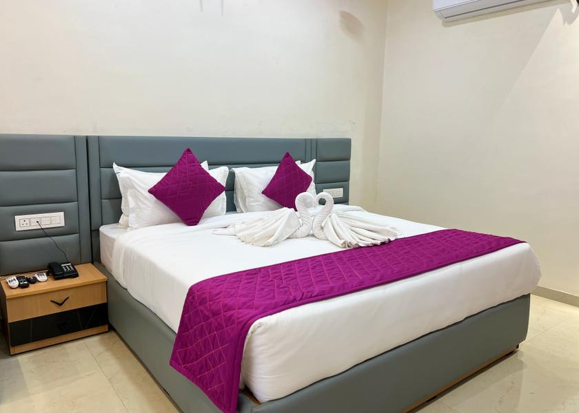 Gujarat Saputara Deluxe Room