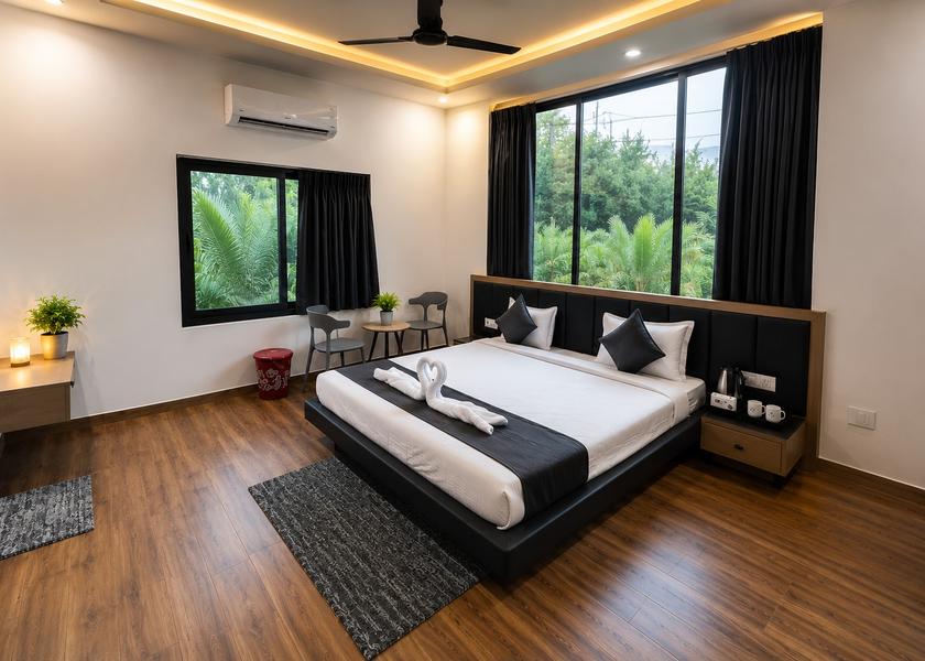 Gujarat Junagadh Suite Room with Mountain View