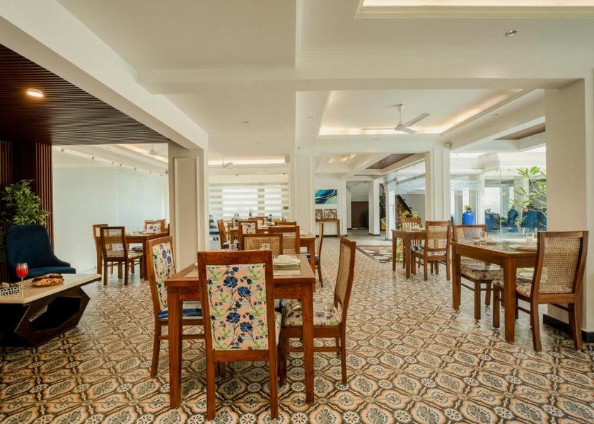 Goa Calangute Hotel Exterior