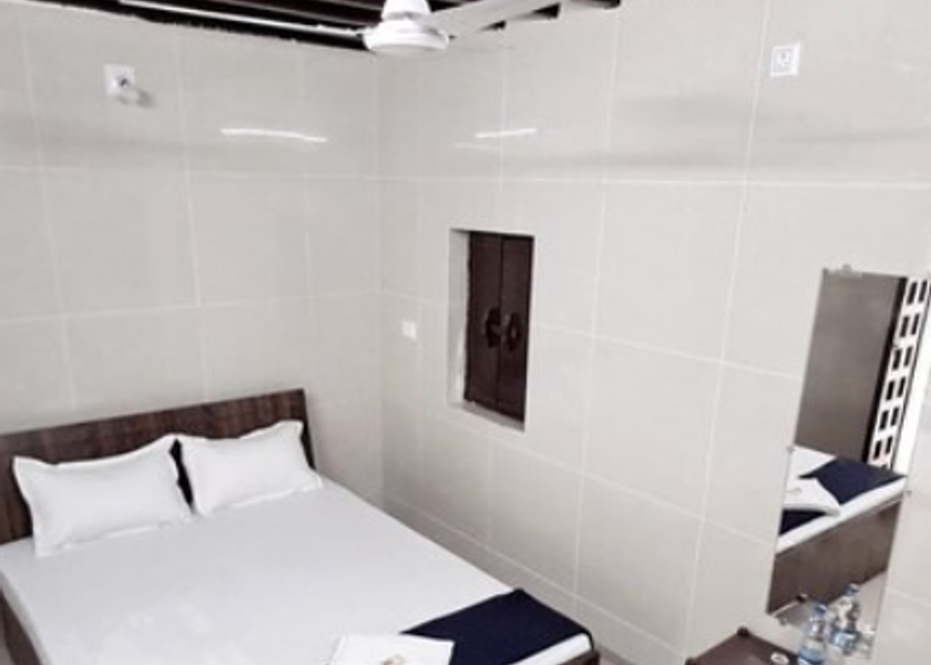 Gujarat Porbandar Room