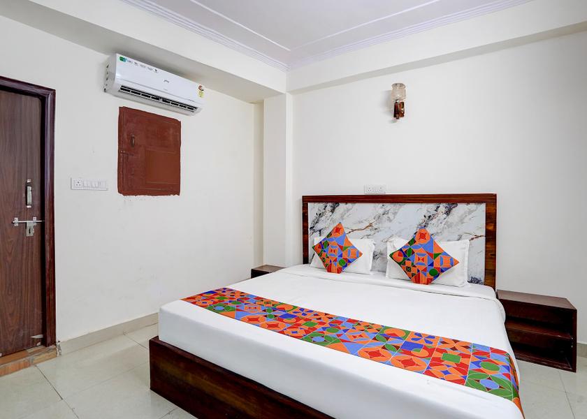 Uttar Pradesh Noida Room