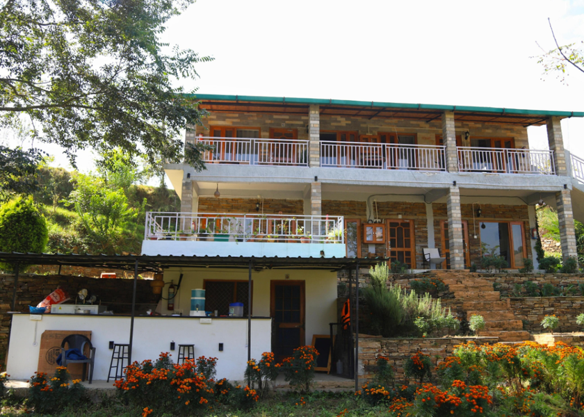 Uttarakhand Almora Hotel Exterior