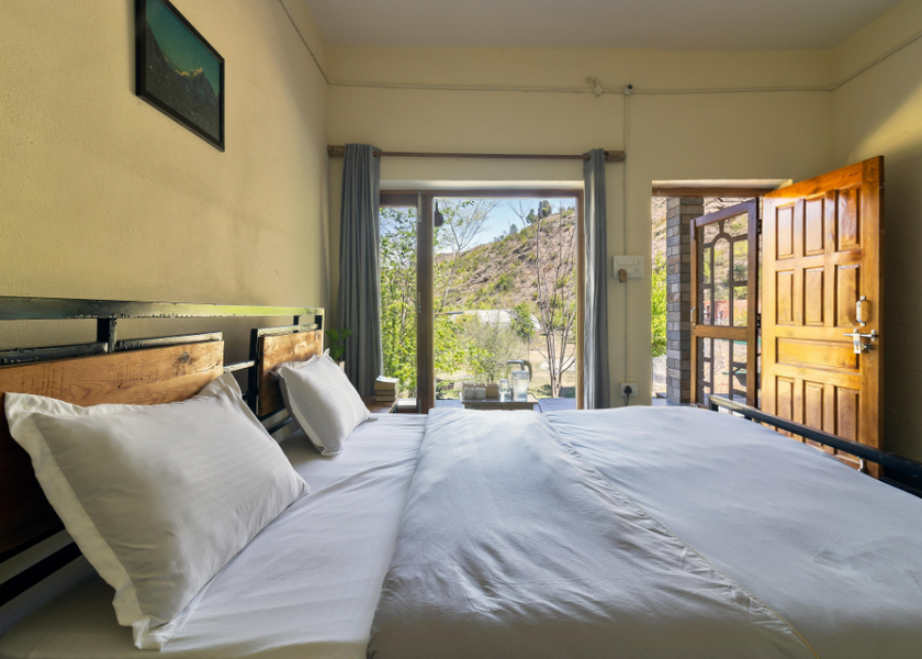 Uttarakhand Almora Deluxe Room Hill View