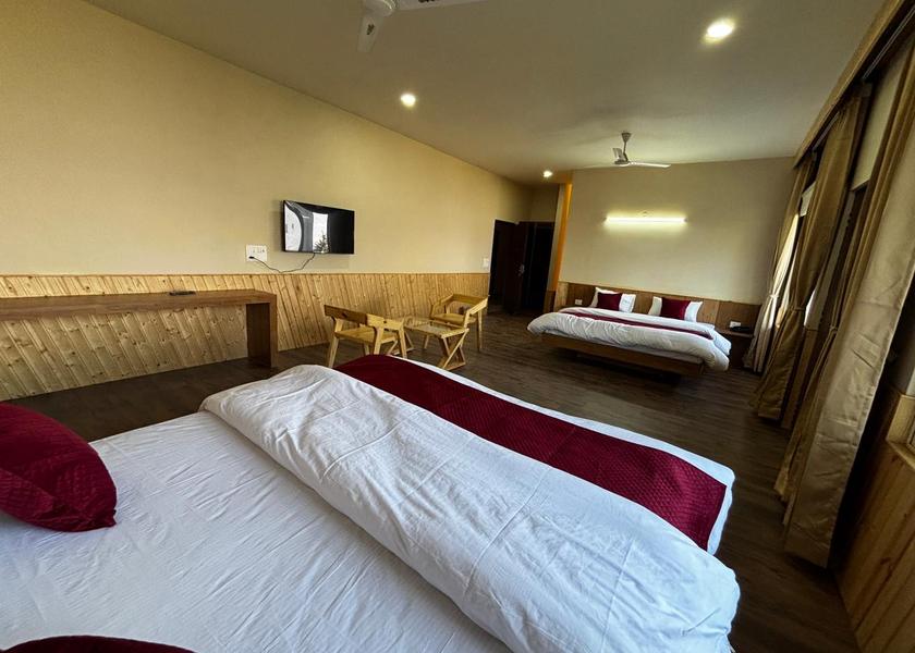 Uttarakhand Munsyari Hotel View