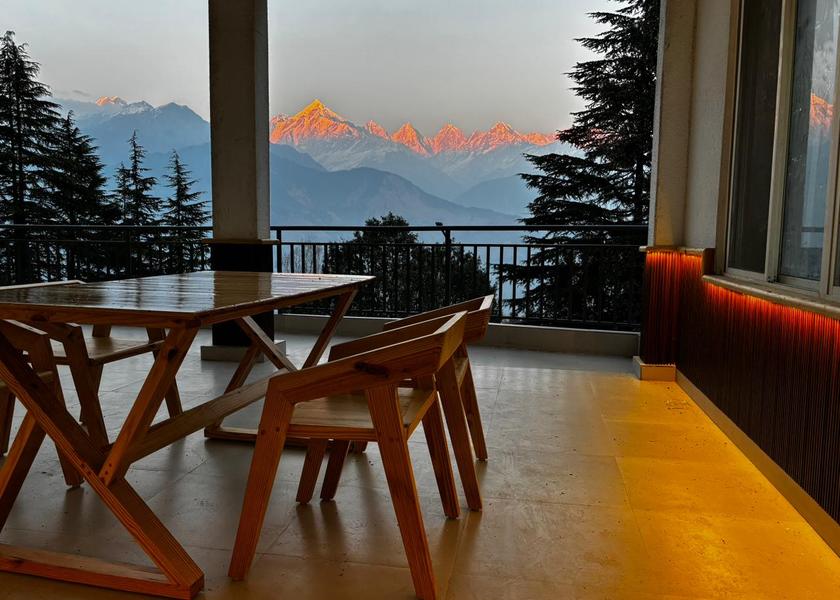 Uttarakhand Munsyari Hotel View