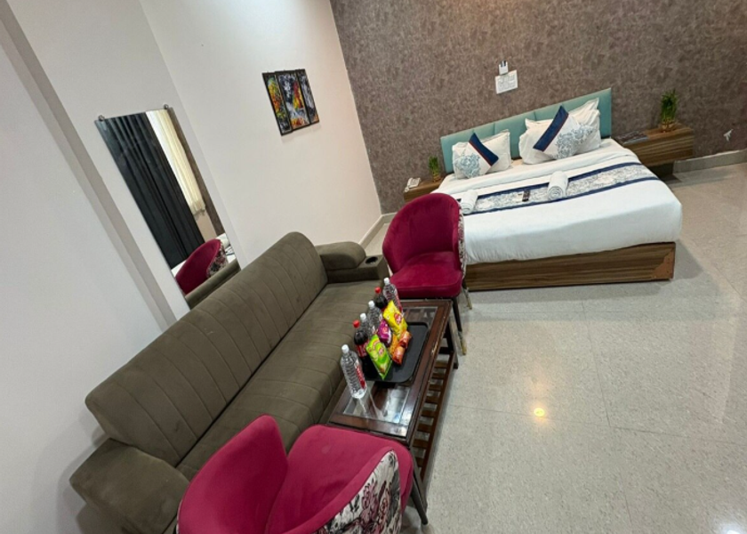 Uttar Pradesh Noida Room