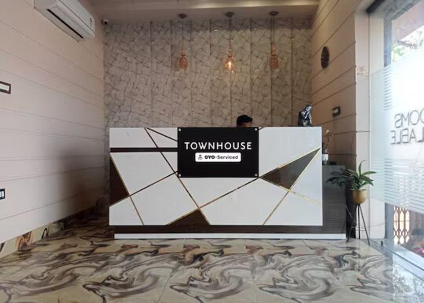 Uttar Pradesh Prayagraj Hotel Exterior