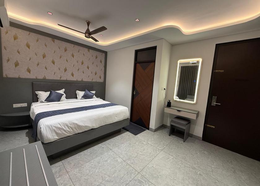Tamil Nadu Pollachi Deluxe Room