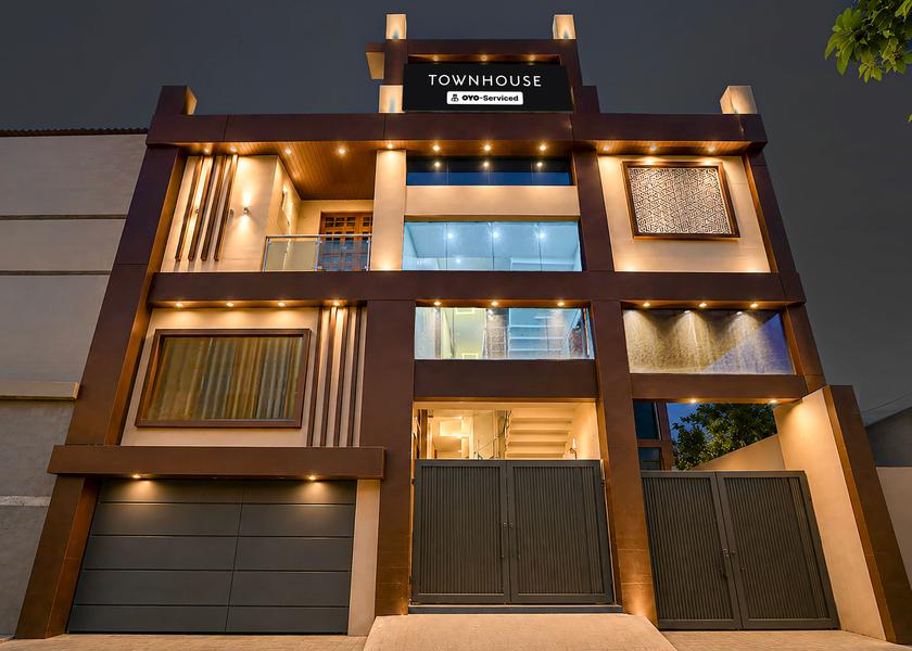 Uttar Pradesh Lucknow Facade