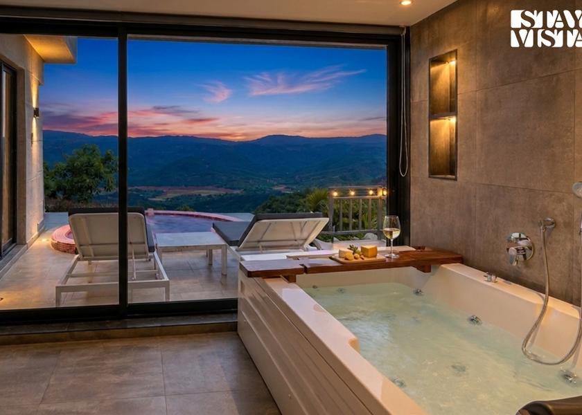 Maharashtra Mahabaleshwar Hotel View