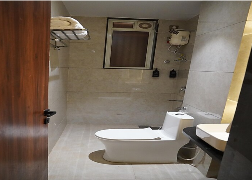 Maharashtra Akkalkot Family Suite