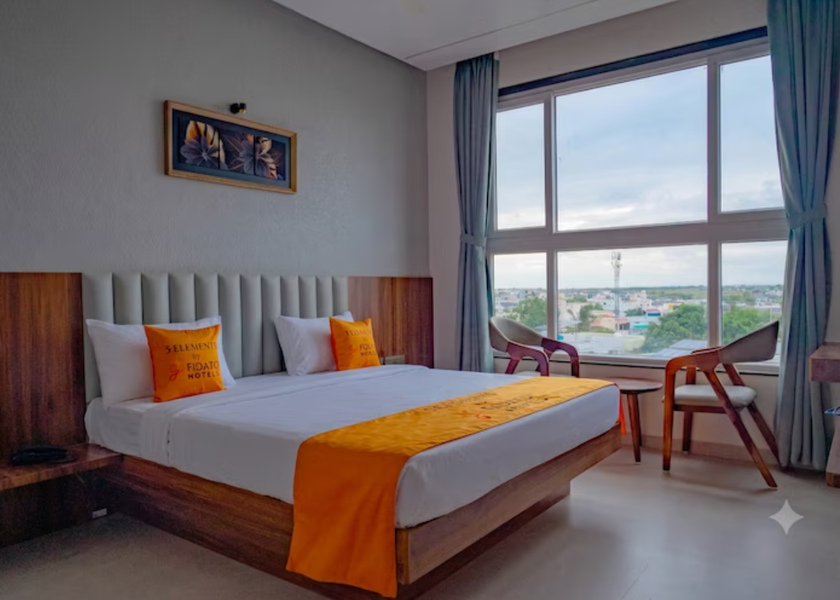 Maharashtra Akkalkot Superior Room