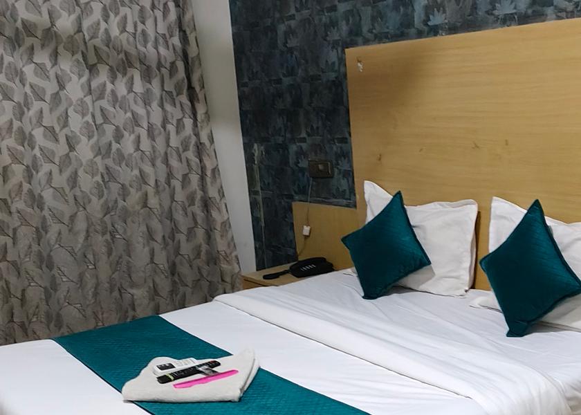 Gujarat Anand Standard Room