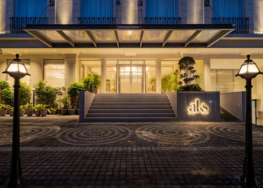 Uttar Pradesh Varanasi Hotel Exterior