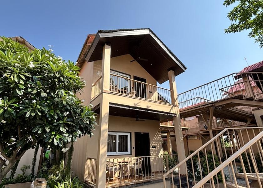 Madhya Pradesh Mandav Hotel Exterior