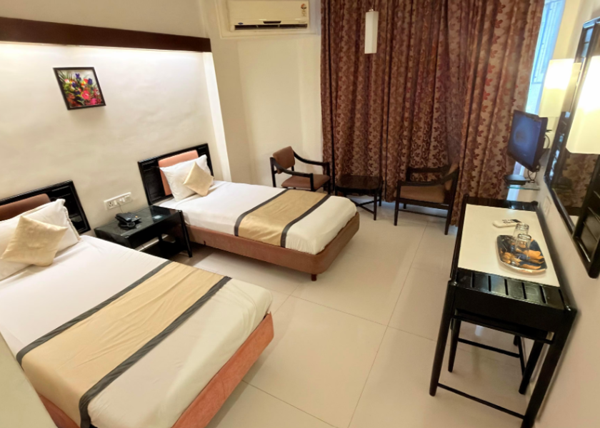 Maharashtra Navi Mumbai Deluxe Twin Room