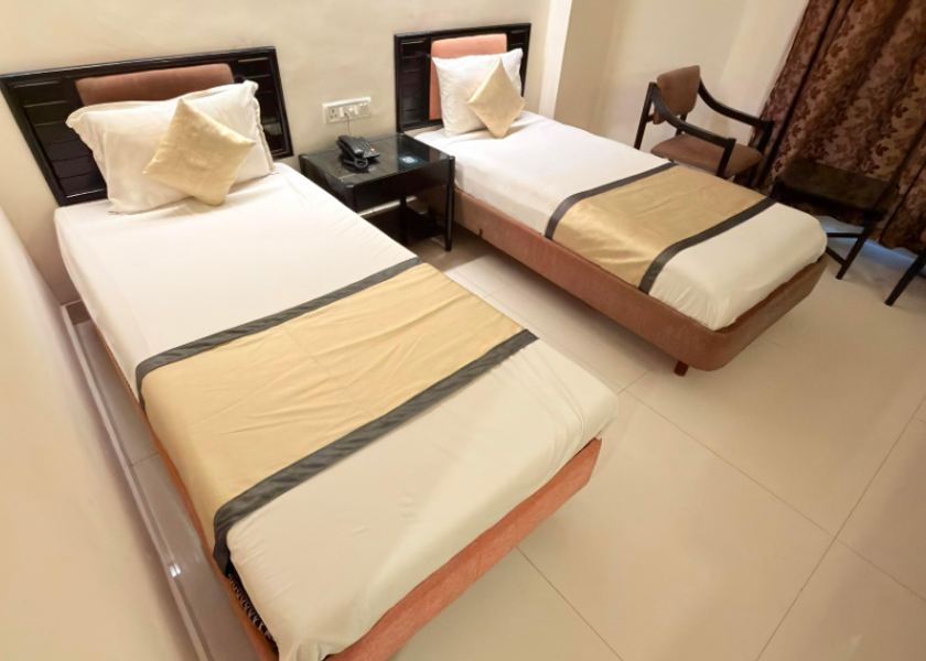Maharashtra Navi Mumbai Deluxe Twin Room