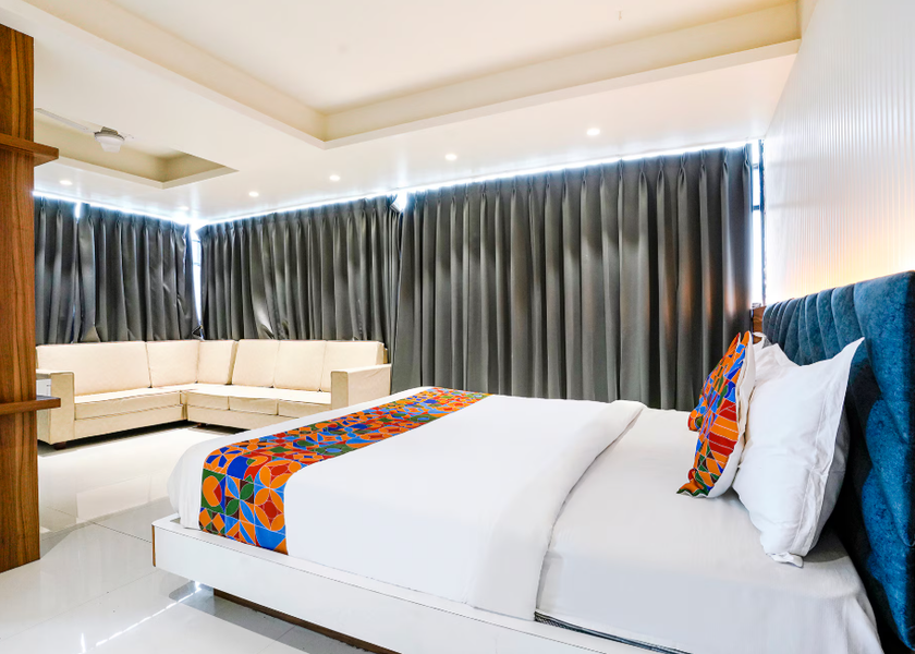 Maharashtra Nashik EXECUTIVE SUITE