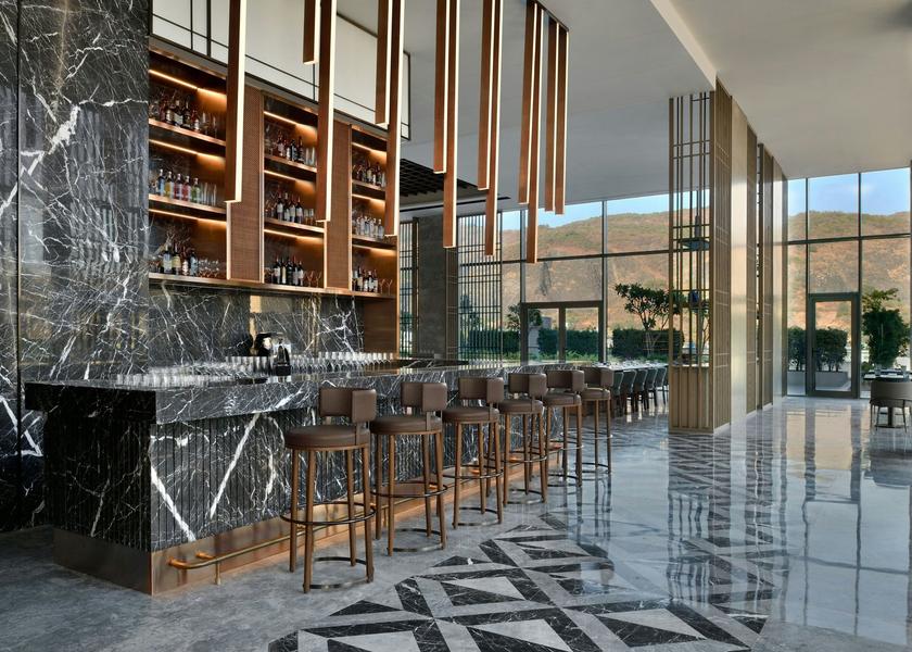 Maharashtra Navi Mumbai Hill View Cafe Restaurant - Bar
