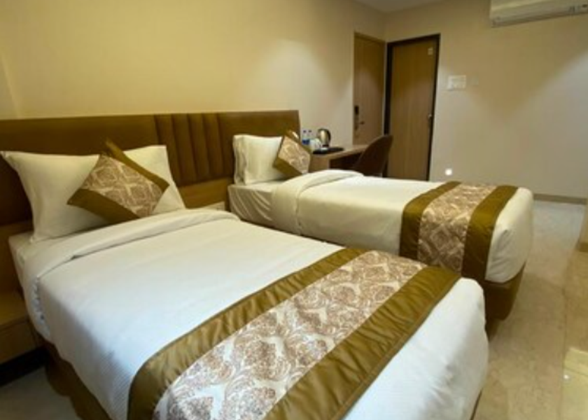 Maharashtra Solapur Deluxe Twin Bed